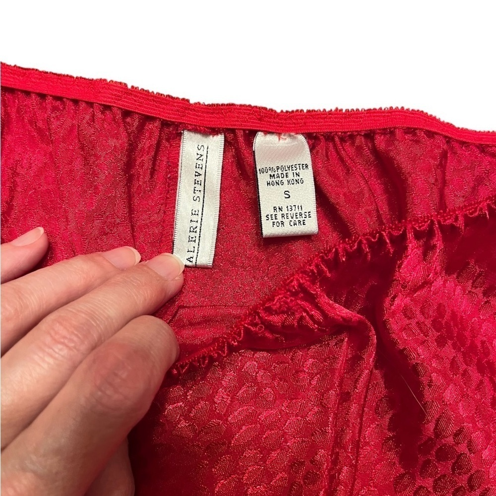 2 pc Valerie Stevens Metallic Red Animal Print Camisole Short Pajama Set Size S - Picture 11 of 11